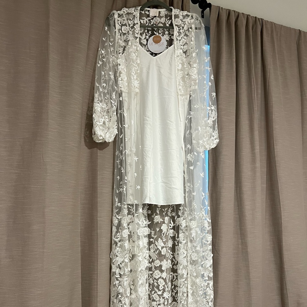LeRose Maxi robe (including slip)